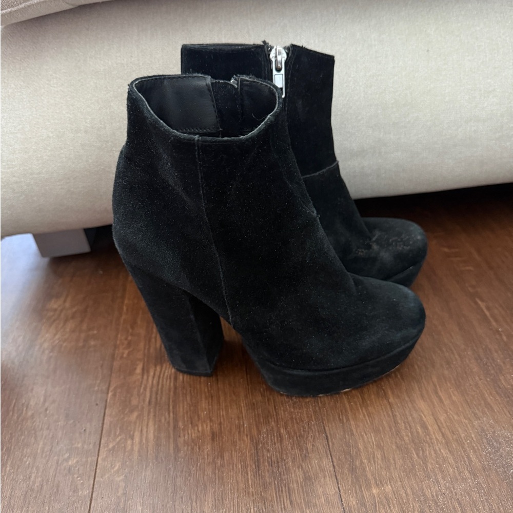 Steve Madden Black Suede Ankle Booties